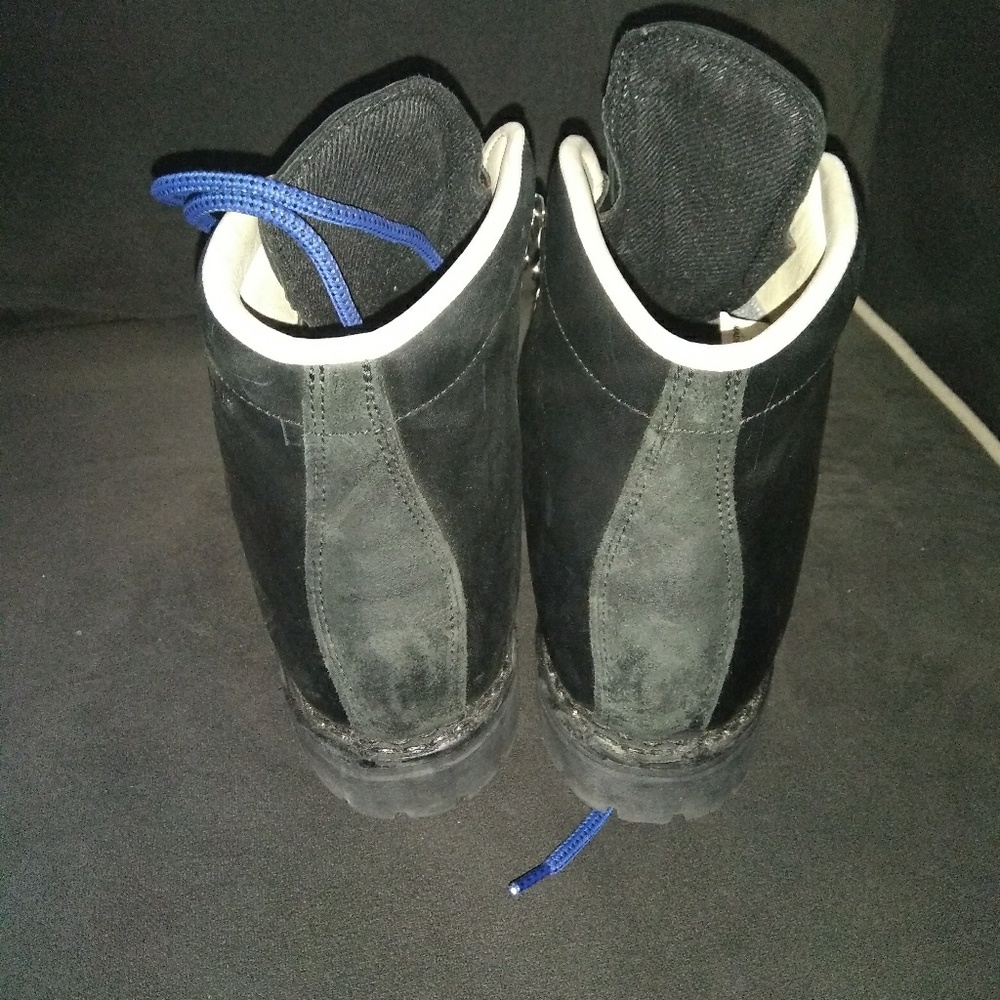 Black merrell boots all leather - Picture 4 of 4